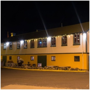 LED прожектор 50W 4000K SMD чип VT-4954 V-TAC черен | AVStore