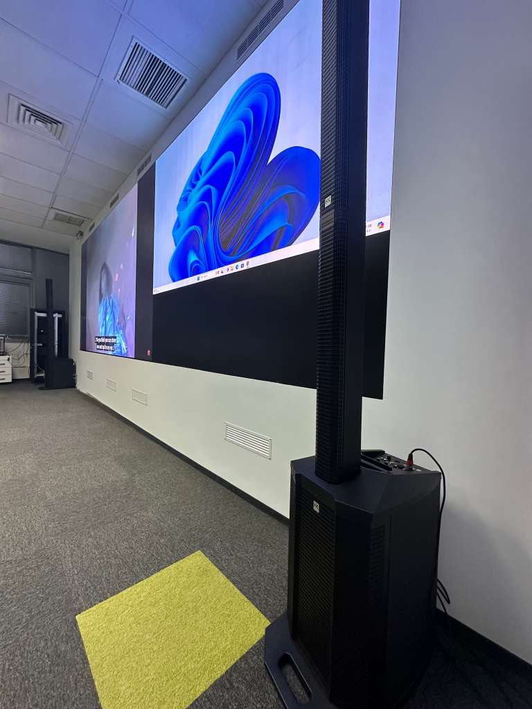 HK Audio Polar 12 озвучителни система 2000W активна mini line array subwoofer 12" | AVStore