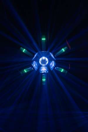 Мулти ефект Showtec Typhoon 640 | AVStore