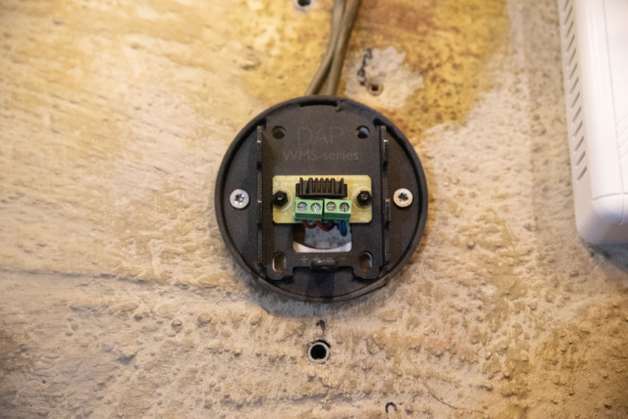 d3841_fx12_36 Пасивна стенна тонколона 40W професионална DAP WMS6-W бяла инсталационна | AVStore
