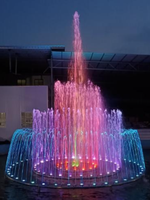 Светещ кръгъл фонтан за външна употреба с 3 обръча диаметър 6/4/2 метра | AVStore